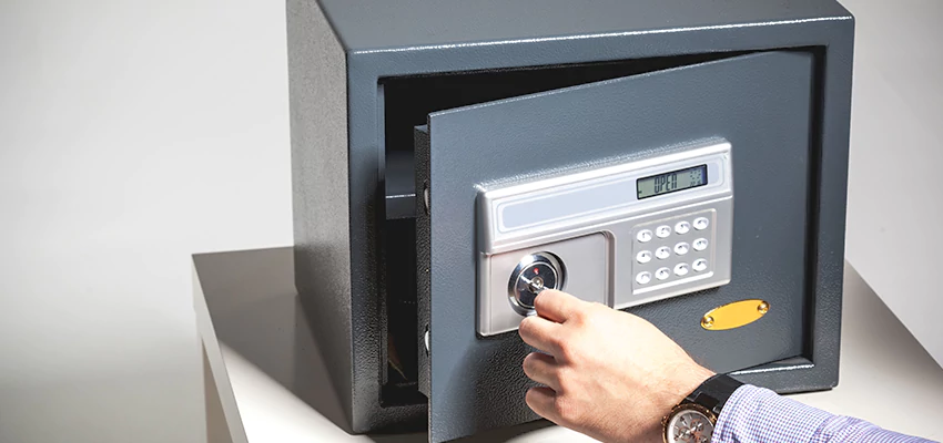 Jewelry Safe Unlocking Service in Kensington, California