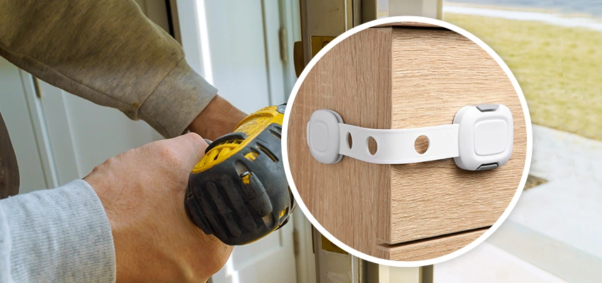 Childproof Sliding Door Locks in Kensington, CA
